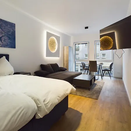 Barrierefreies City-studio Mit Balkon In Top-lage