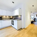 Appartement Barrierefreies City-studio Mit Balkon In Top-lage
