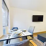 Appartement Barrierefreies City-studio Mit Balkon In Top-lage *
