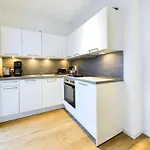 Barrierefreies City-studio Mit Balkon In Top-lage Appartement Hanovre