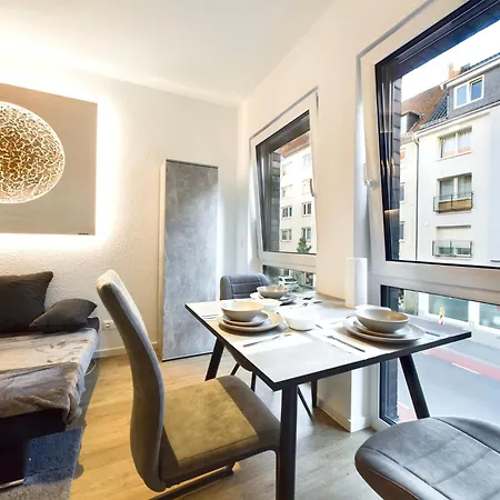 Barrierefreies City-studio Mit Balkon In Top-lage Hanovre